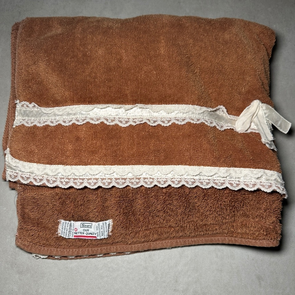 60's Sears Bath‎ Towel Brown Lace Trim Our Better Quality Fringe Bow